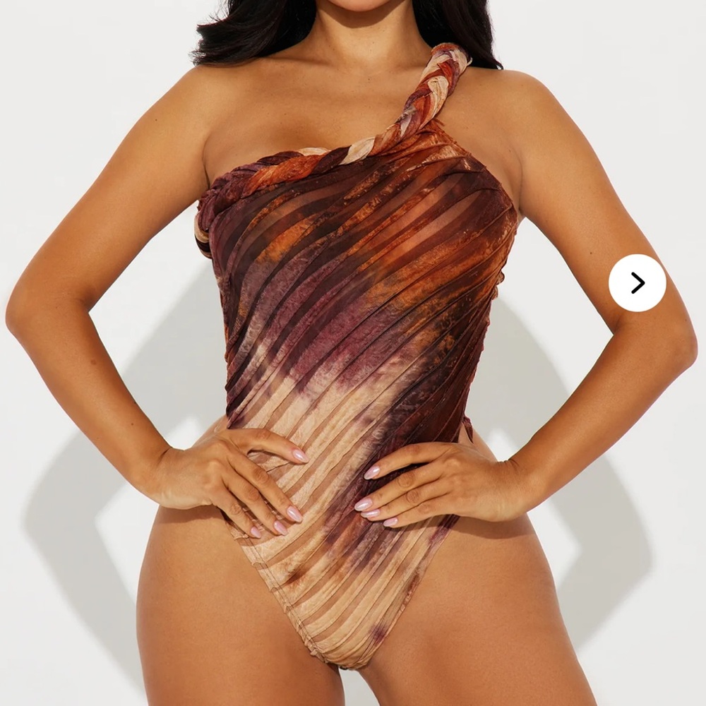 Fashion Nova One-Shoulder Brown Multi-Tone Bodysuit. NWOT